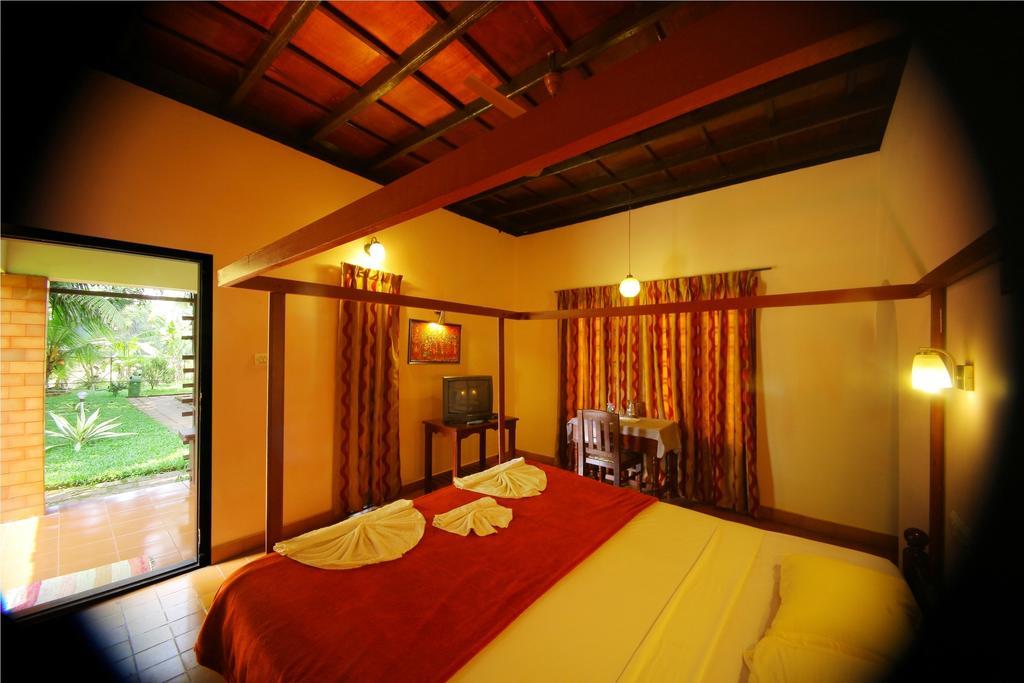 Athreya Ayureveda Centre Kottayam Room photo
