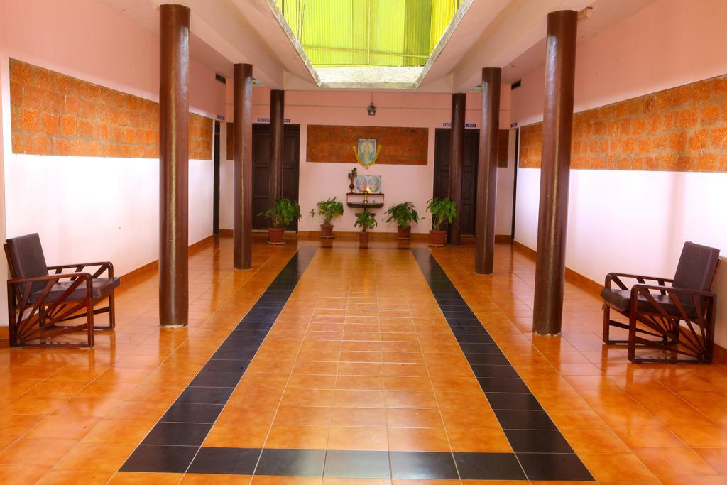 Athreya Ayureveda Centre Kottayam Exterior photo